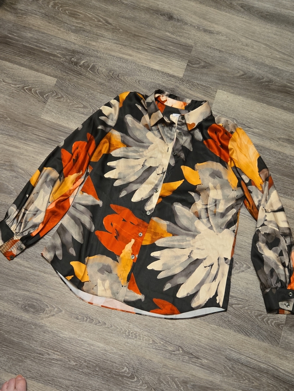 Chico's Fall Floral Shiny Button Front Blouse Size 1.5/10